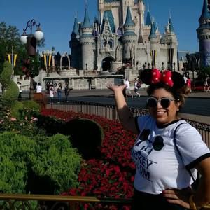 Meet your Posher, Adriana